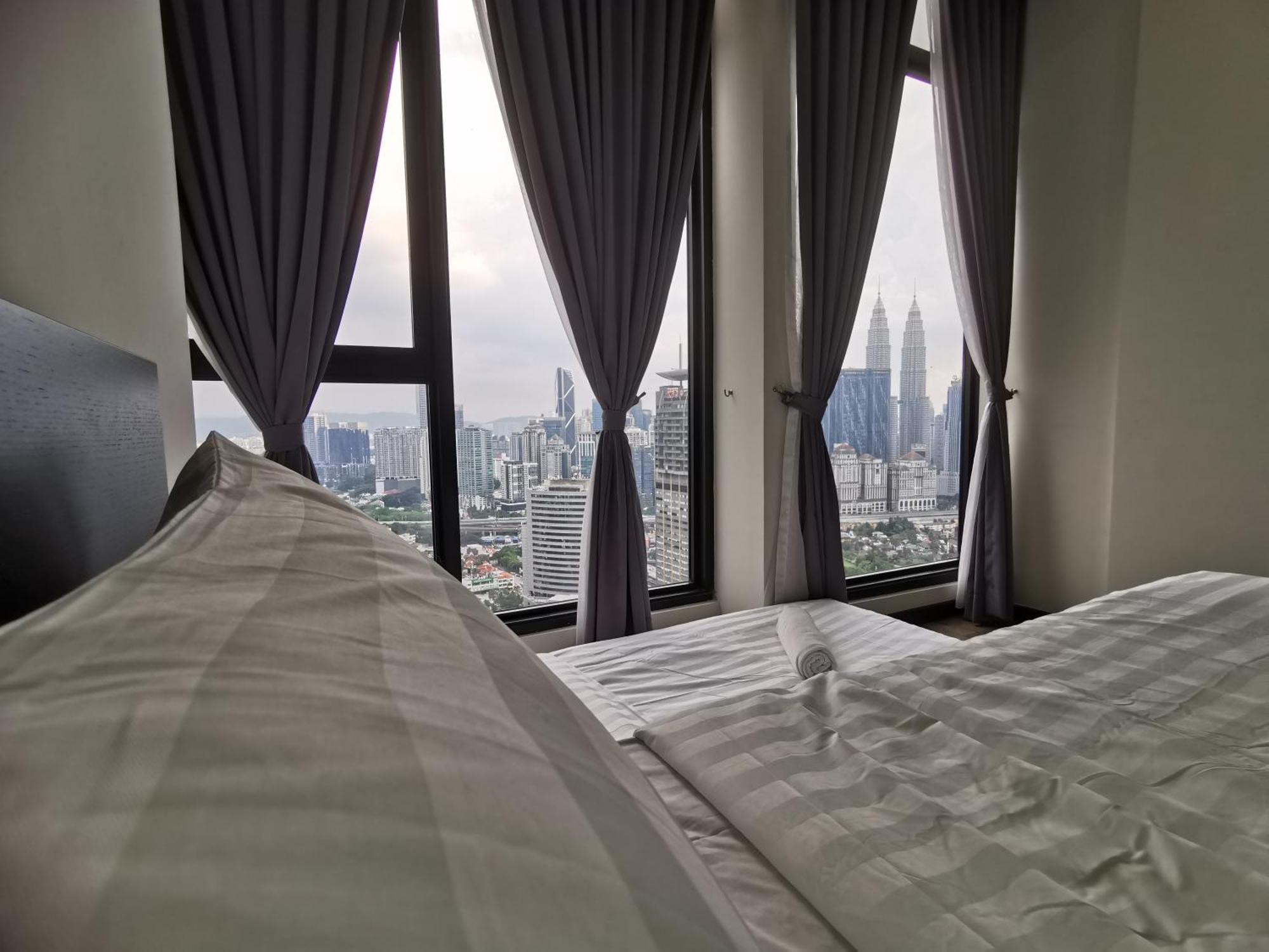 Expressionz Designer Suites Host By Aurora Premium Stay 吉隆坡 外观 照片