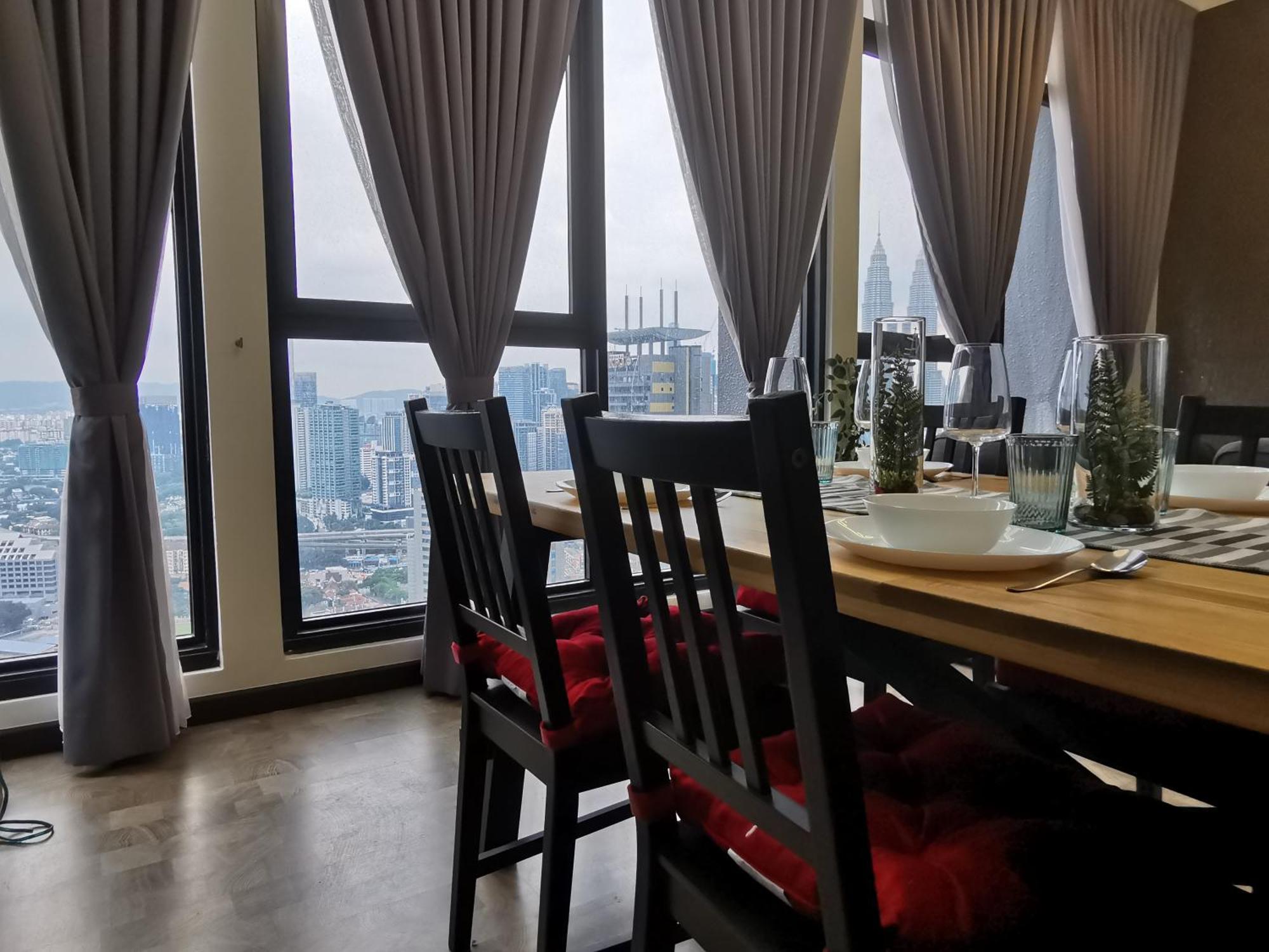 Expressionz Designer Suites Host By Aurora Premium Stay 吉隆坡 外观 照片
